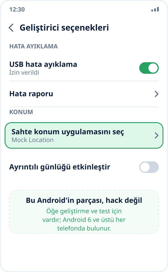 Android geliştirici seçeneklerindeki «Sahte konum uygulamasını seç» öğesi — USB hata ayıklamanın yanında